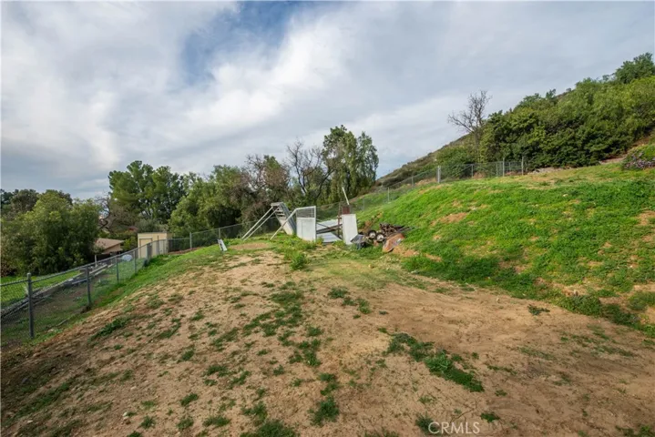 1255 Hilltop Road, Simi Valley, California 93063
