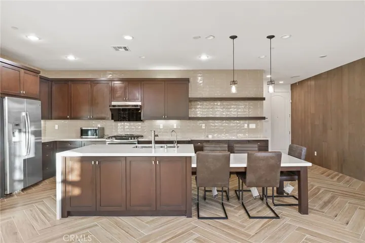 306 Finch, Lake Forest, California 92630