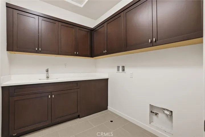 306 Finch, Lake Forest, California 92630