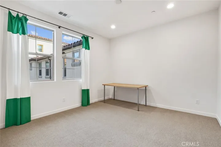306 Finch, Lake Forest, California 92630