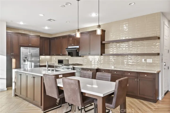 306 Finch, Lake Forest, California 92630