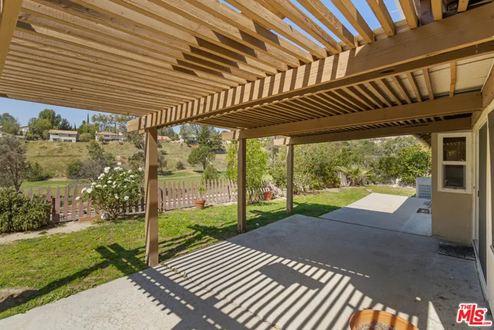 11529 Yolanda Avenue, Porter Ranch, California 91326