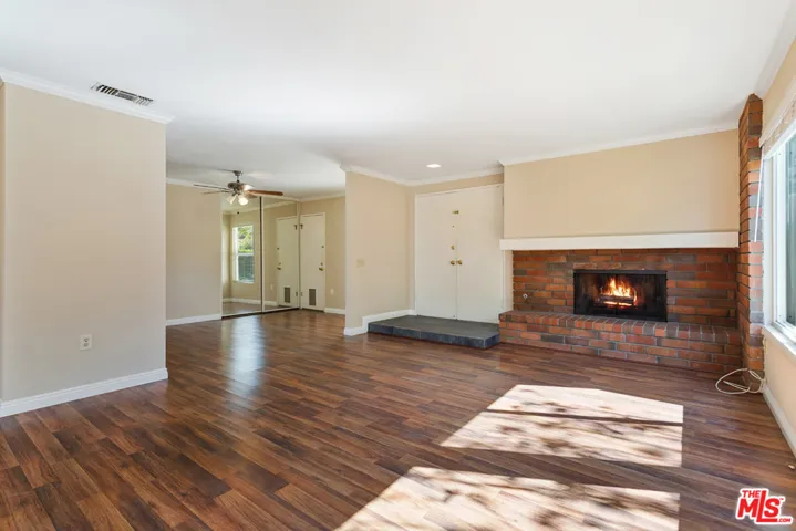 11529 Yolanda Avenue, Porter Ranch, California 91326
