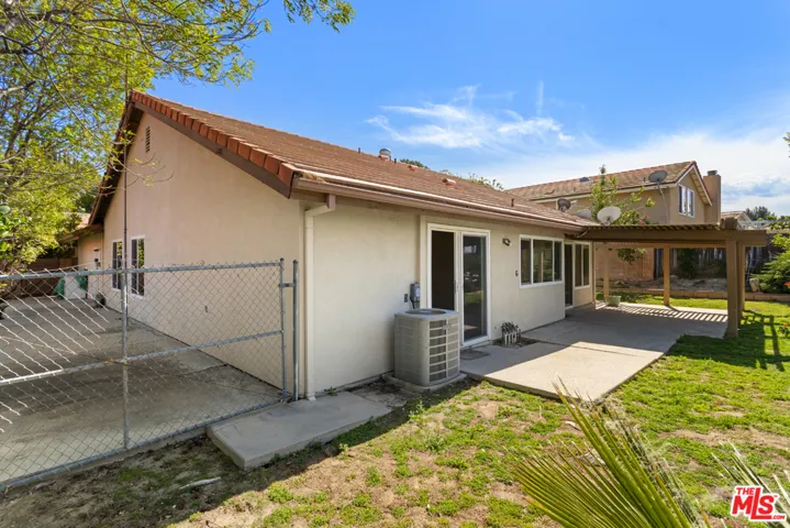 11529 Yolanda Avenue, Porter Ranch, California 91326