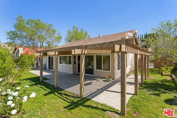 11529 Yolanda Avenue, Porter Ranch, California 91326