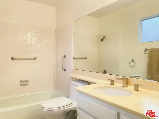 1307 Palisades Drive, Pacific Palisades, California 90272