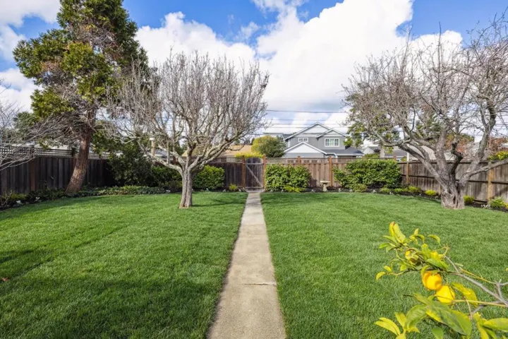 310 W 25th Avenue, San Mateo, California 94403