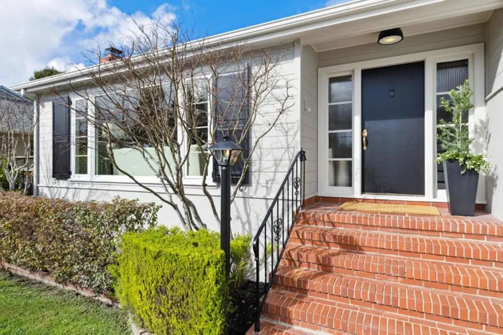 310 W 25th Avenue, San Mateo, California 94403
