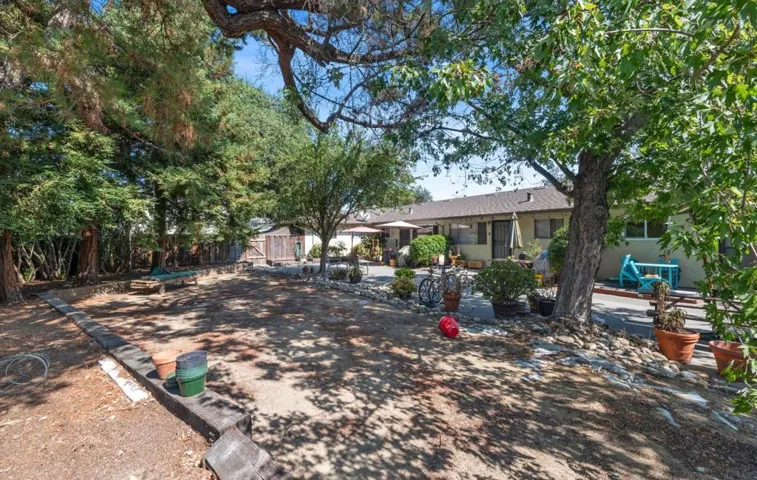 760 Golden Oak Court, Sunnyvale, California 94086