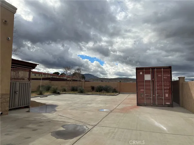 38325 6th E Street, Palmdale, California 93550