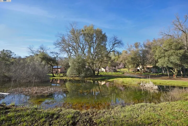 20862 E Spring Ranches Rd, Grass Valley, California 95949