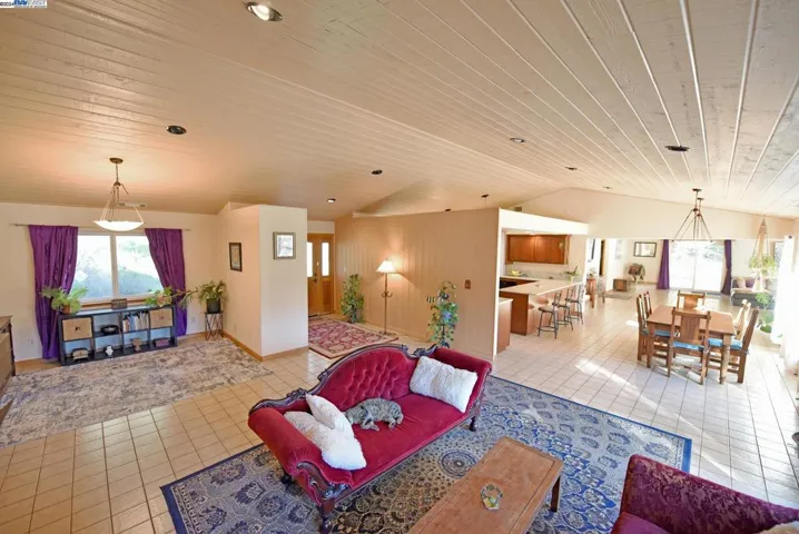 20862 E Spring Ranches Rd, Grass Valley, California 95949