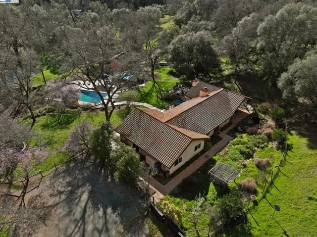 20862 E Spring Ranches Rd, Grass Valley, California 95949