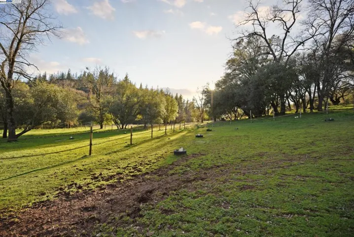 20862 E Spring Ranches Rd, Grass Valley, California 95949