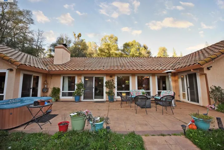 20862 E Spring Ranches Rd, Grass Valley, California 95949