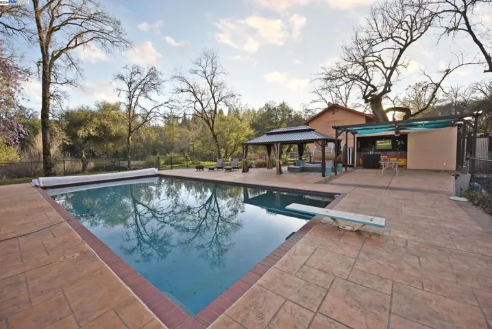 20862 E Spring Ranches Rd, Grass Valley, California 95949