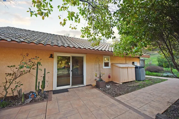 20862 E Spring Ranches Rd, Grass Valley, California 95949