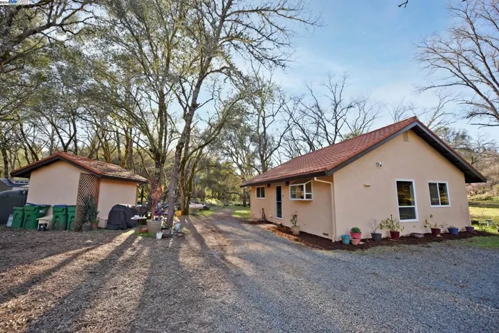 20862 E Spring Ranches Rd, Grass Valley, California 95949