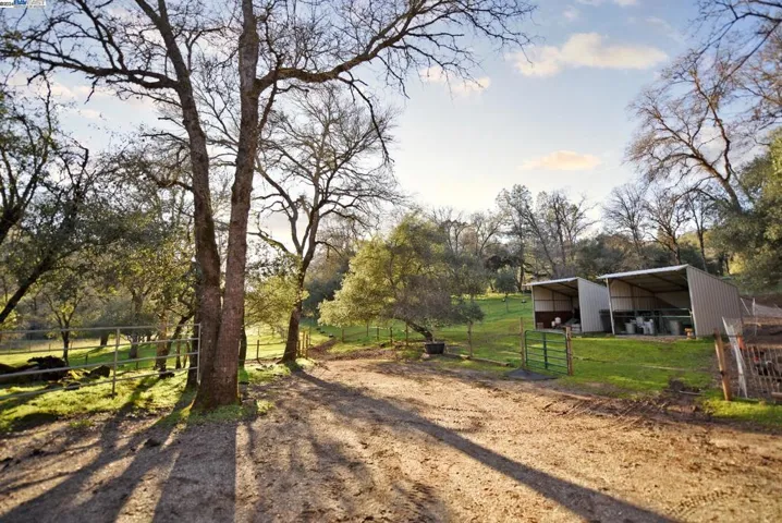 20862 E Spring Ranches Rd, Grass Valley, California 95949