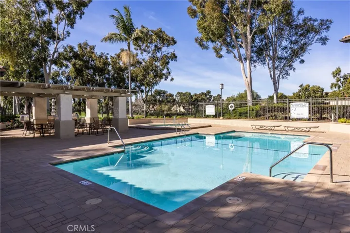 42 Via Contento, Rancho Santa Margarita, California 92688