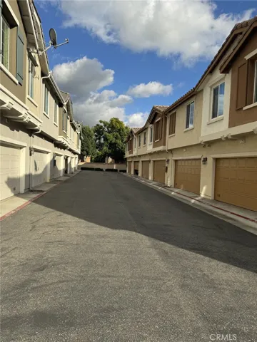 1516 Barcelona Court, Upland, California 91786