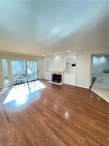 901 Hyde Court, Costa Mesa, California 92626