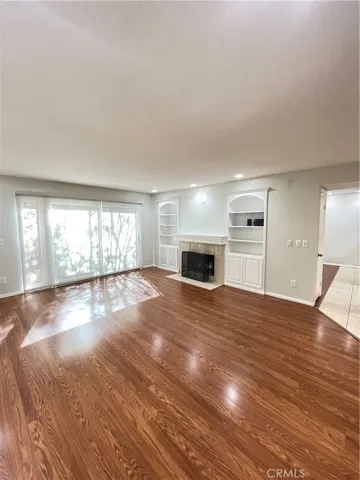 901 Hyde Court, Costa Mesa, California 92626
