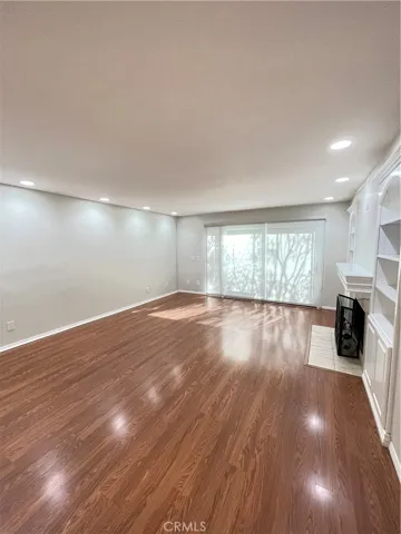 901 Hyde Court, Costa Mesa, California 92626