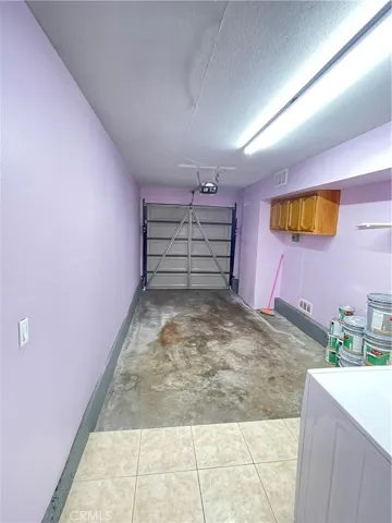 901 Hyde Court, Costa Mesa, California 92626