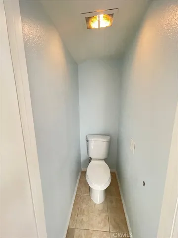 901 Hyde Court, Costa Mesa, California 92626
