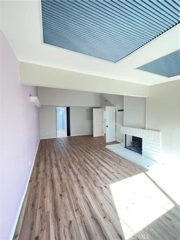 901 Hyde Court, Costa Mesa, California 92626