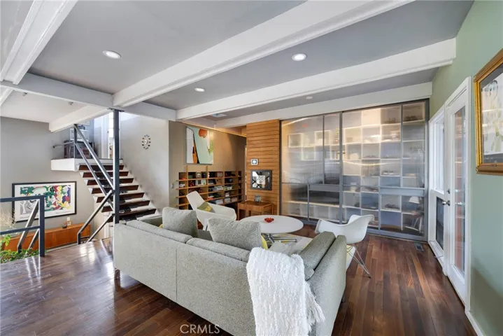 1811 Skyline Way, Fullerton, California 92831