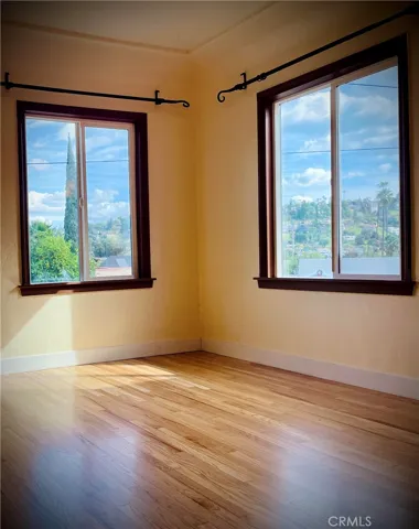 Living Rm - View 2