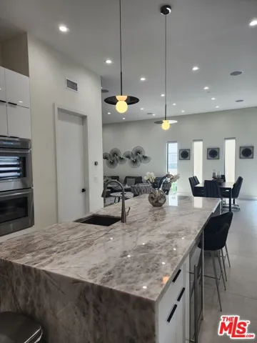 1612 S Corning Street, Los Angeles, California 90035
