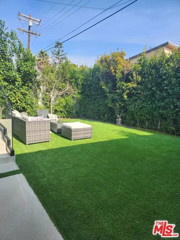 1612 S Corning Street, Los Angeles, California 90035