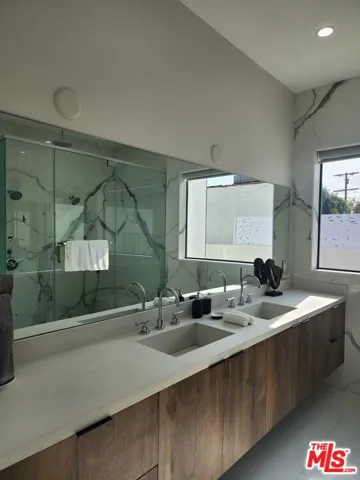 1612 S Corning Street, Los Angeles, California 90035