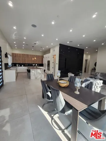 1612 S Corning Street, Los Angeles, California 90035