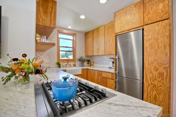 939 Olive Ave, Coronado, California 92118