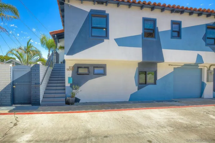 939 Olive Ave, Coronado, California 92118