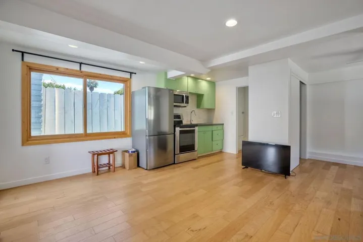 939 Olive Ave, Coronado, California 92118