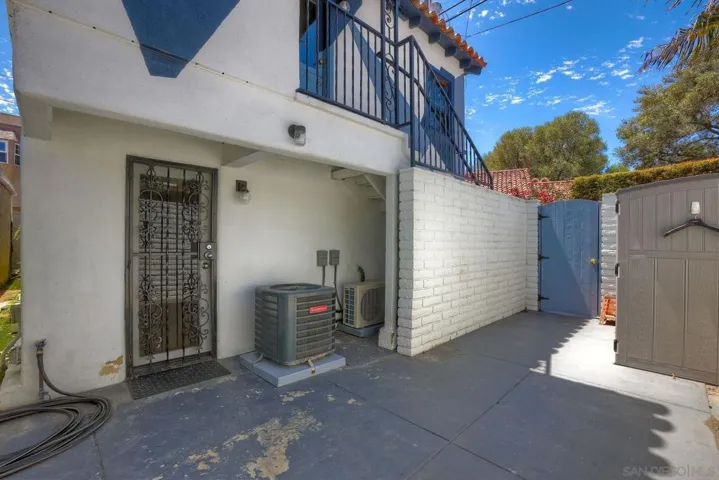 939 Olive Ave, Coronado, California 92118