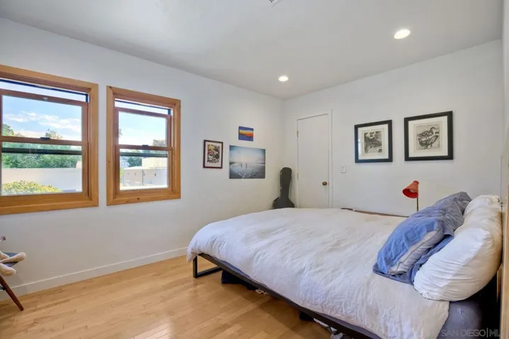 939 Olive Ave, Coronado, California 92118