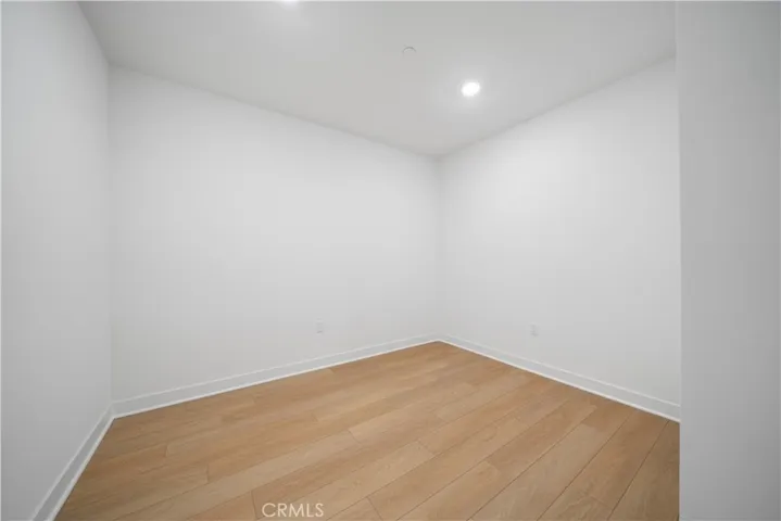 3rd bedroom/work office