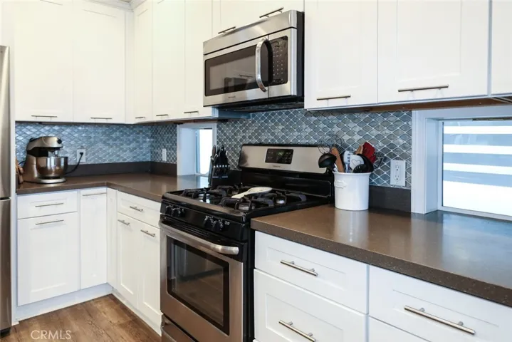 16462 Kailua Lane, Huntington Beach, California 92649