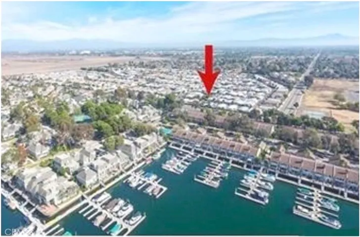 16462 Kailua Lane, Huntington Beach, California 92649