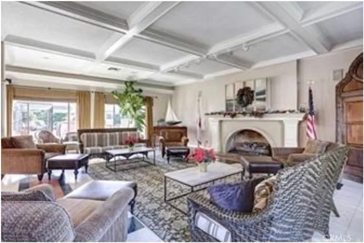 16462 Kailua Lane, Huntington Beach, California 92649