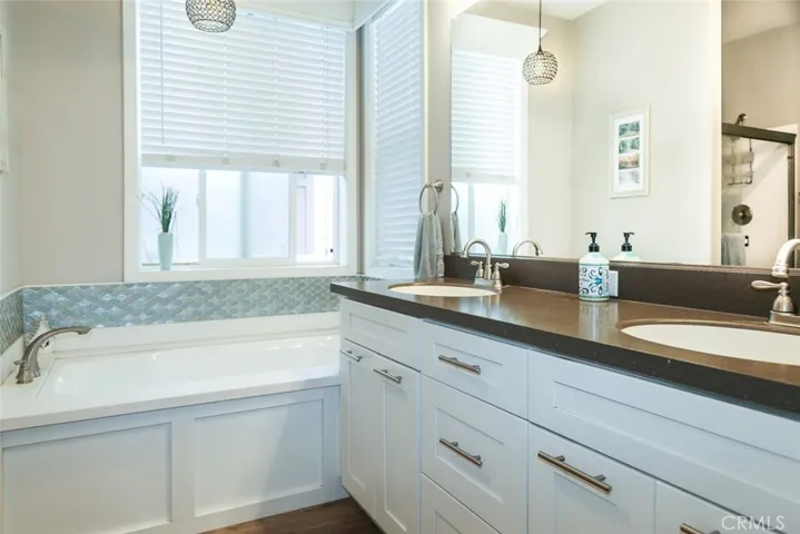 16462 Kailua Lane, Huntington Beach, California 92649