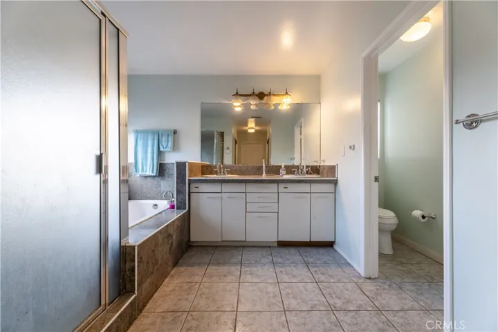 2403 Marshallfield Lane B, Redondo Beach, California 90278