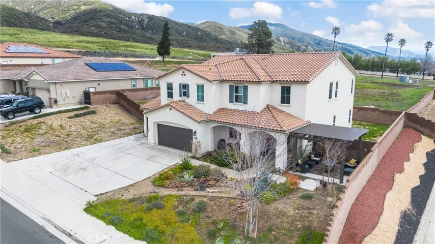 7015 Antique Street, San Bernardino, California 92407