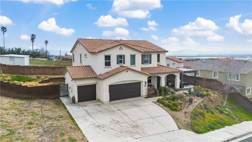 7015 Antique Street, San Bernardino, California 92407